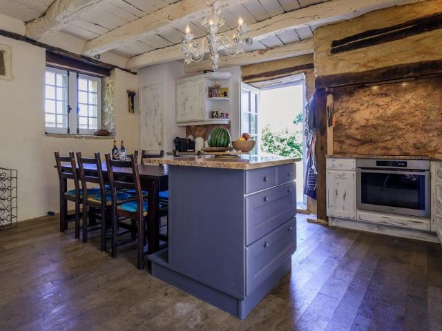 Charmante maison en pierre du Périgord avec piscine et vue s. 160m² Saint Pompont