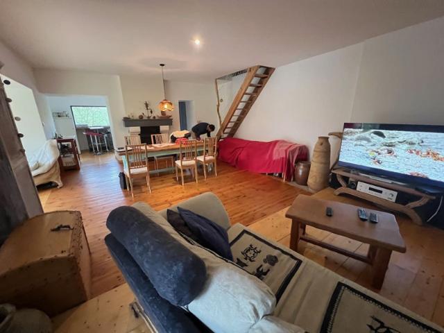 Charmante maison en pierres rénovée avec vue imprenable sur