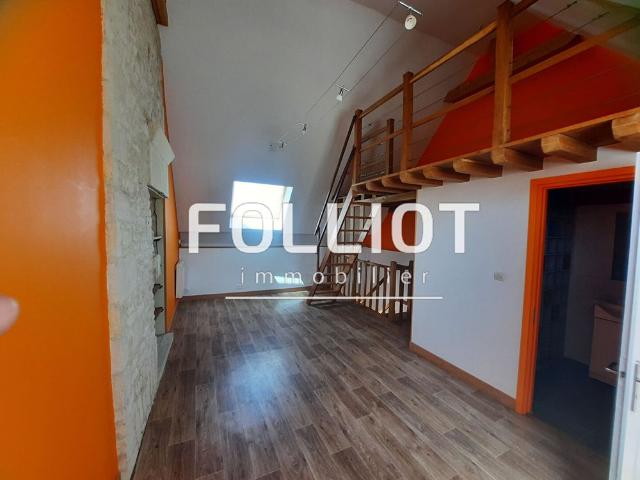 Charmante maison F2 BIS au calme avec terrasse et jardinet 15 mn CAEN OUEST