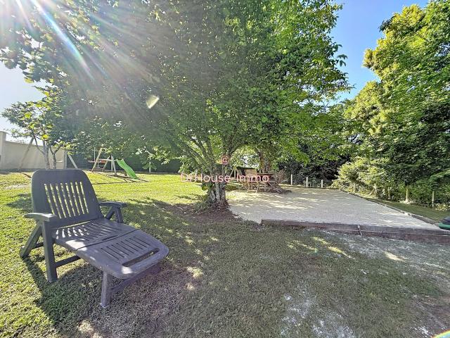 Charmante maison familiale 6, avec jardin et piscine, en location