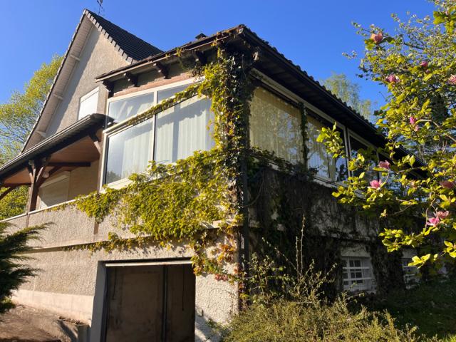 CHARMANTE MAISON FAMILIALE