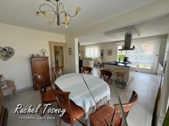 Charmante Maison familiale T6 sur terrain plat de 10 ares 1ère couronne BELFORT axe PEROUSE/BESSONCOURT