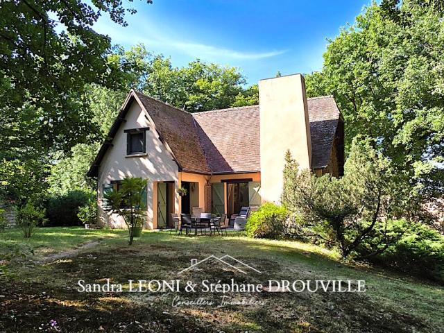 CHARMANTE MAISON FAMILIALE BOUGLAINVAL 130 m², 5 PIECES AU COEUR DE LA NATURE