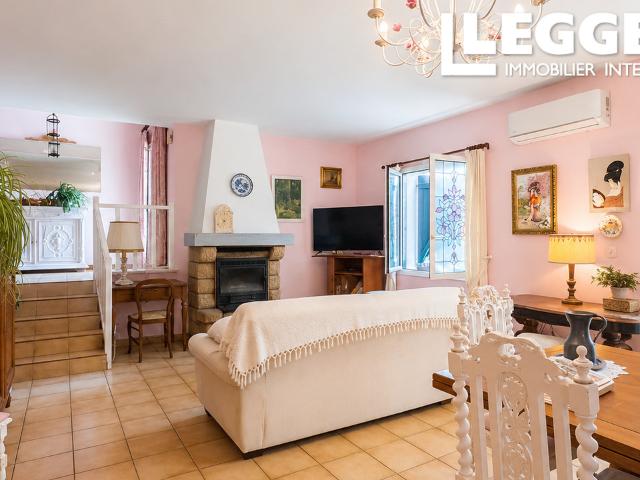 Charmante maison familiale de 6 chambres avec jardin et double garage