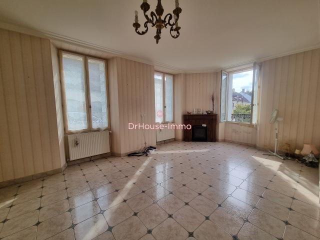 Charmante Maison Familiale de 108 m2 à Gy les Nonains