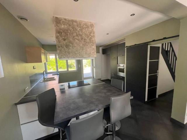 Charmante maison familiale de 117 m² – 4 chambres – Grand terrain de 1 016 m²
