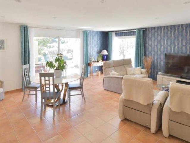 Charmante Maison Familiale de 130m² sur 2000m² de jardin