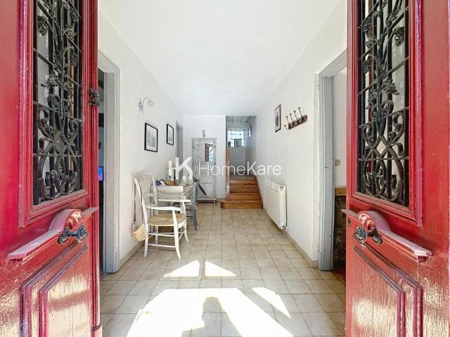 CHARMANTE MAISON IDÉALEMENT SITUÉE
