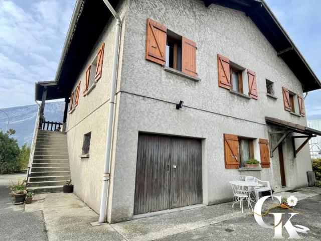 Charmante maison individuelle Beau potentiel