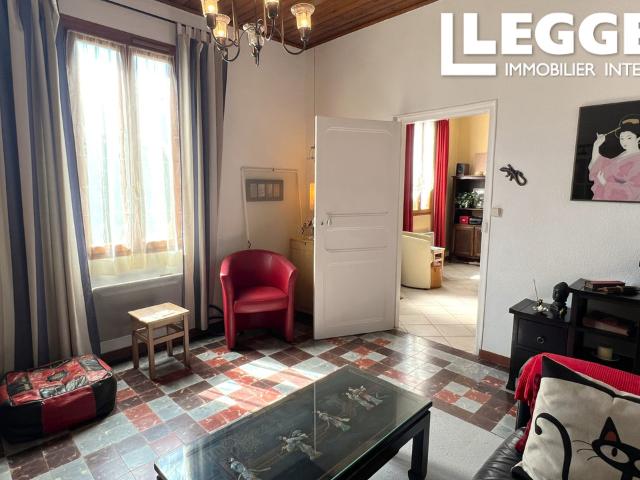 Charmante maison individuelle de plain pied, 2 à 3 chambres, garage et jardin, entre Carcassonne et Narbonne