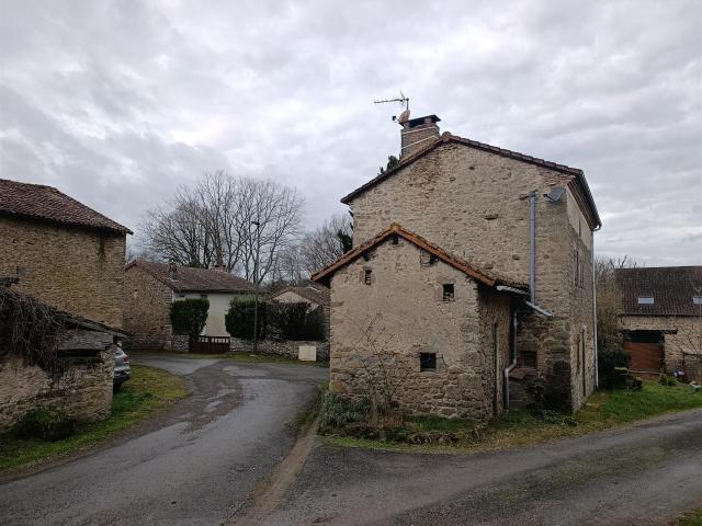 Charmante Maison Rustique à Dompierre les Églises 87190 88m² Dompierre les Eglises