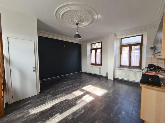 Charmante maison sans extérieur