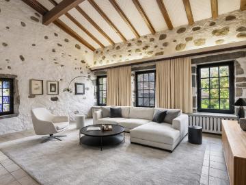 Charmante maison villageoise historique aux volumes généreux