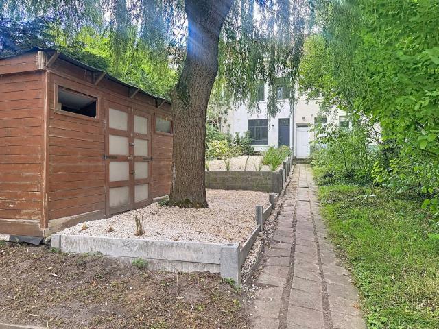 Charmante maison 2 chambres avec jardin – À deux pas du Lycé