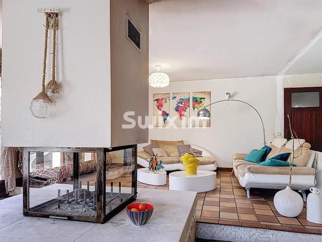 Charmante maison 3 chambres dans un environnement boisé 160m² Pessac