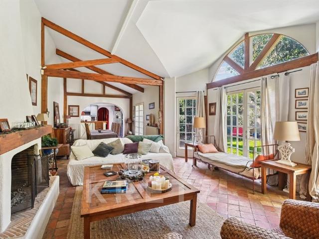 Charmante maison 4 chambres au pied du Mont Valérien 190m² Nanterre