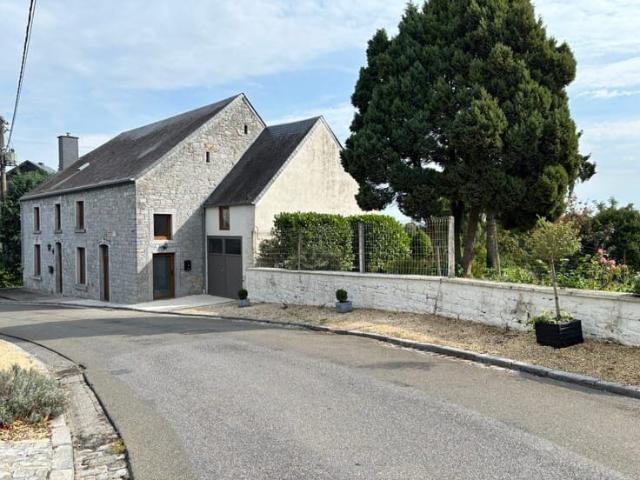 Charmante maison 4 chambres avec jardin