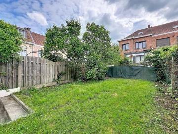 1160, Bruxelles-Capitale - Jardin, Parking