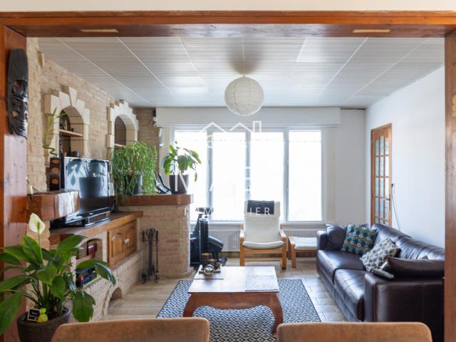 Charmante maison, 4 chambres, jardin sud + double garage