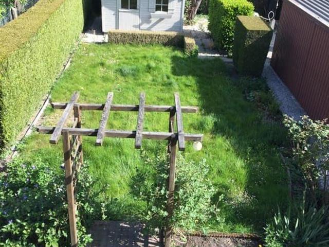 Charmante maison 4 façades avec jardin et garage