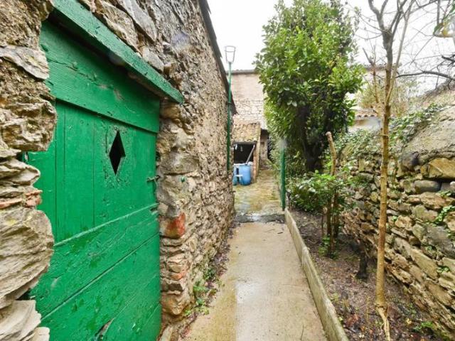 Charmante maison 6 pièces à Saint Hippolyte du Fort