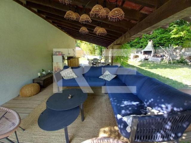 CHARMANTE MAISON 97 M² AVEC PISCINE SUR PARCELLE DE 391 M²