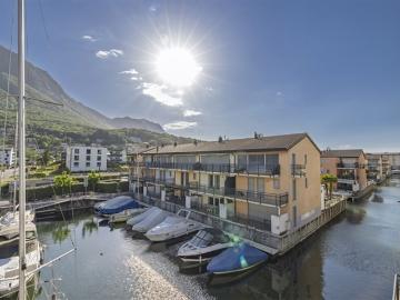 Charmante Maisonette in Marina, direkt am Wasser