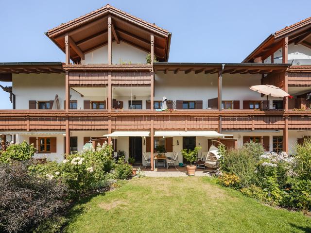 Charmante Maisonette mit eigenem Garten und Garage