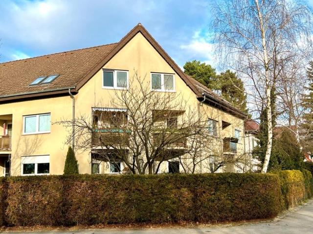charmante Maisonettewohnung mit Garten und Balkon in Zehlendorf