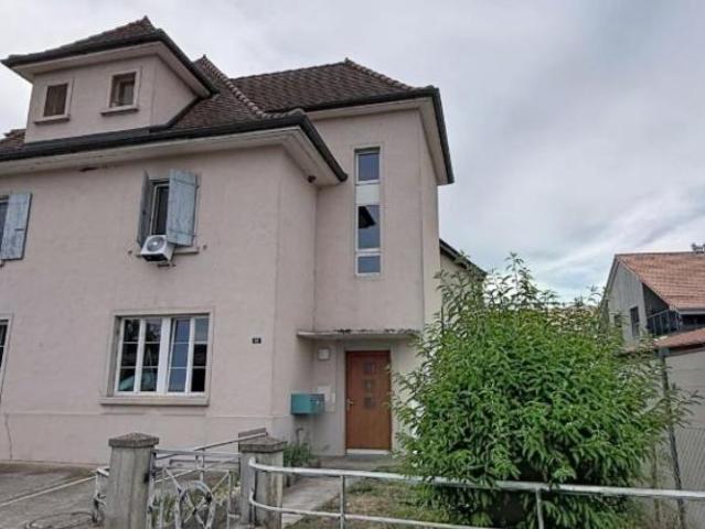 Charmante maisonnette triplex avec jardin
