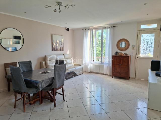 Charmante meulière de 120 m² sur terrain rare