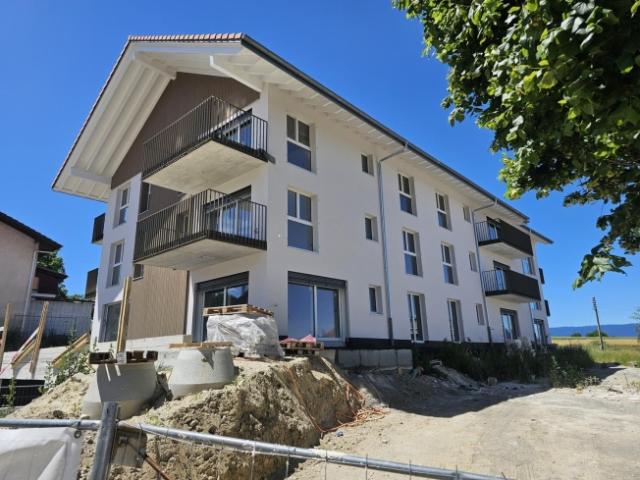 Charmante neue 2,5 Zimmer Wohnung in einer neuen Wohnung