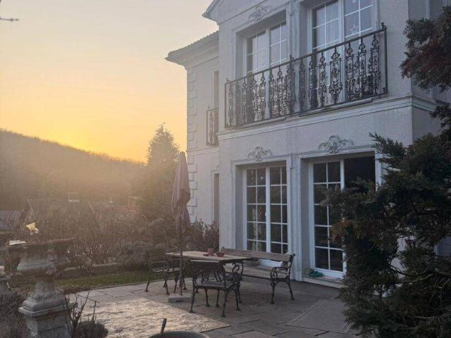 Charmante sonnige Villa am Fuße des Leithagebirges mit Blick auf das Wiener Becken
