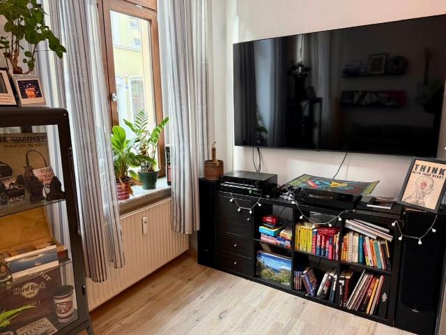 Charmante Single Wohnung in Köln Innenstadt, Koln Amsterdam Apartments for Rent