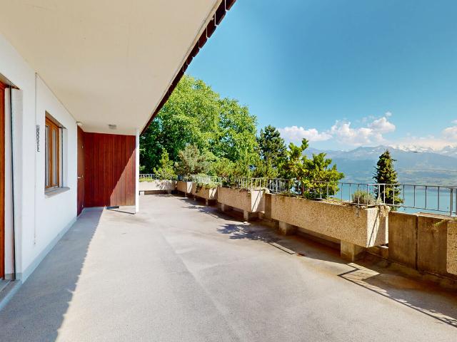 Charmante Studio Wohnung mit Seesicht, ideal als Zweitwohnsitz oder An