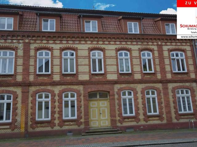 Charmante Stadtwohnung mit ausgebauter Nutzfläche im Spitzboden