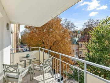 Charmante, südwestseitige Familienwohnung mit Balkon in Gersthof