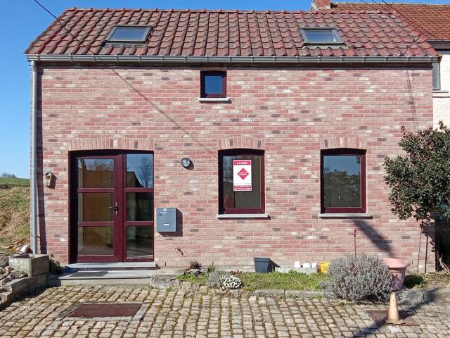Charmante petite maison 2ch avec terrasse à 5650 Clermont