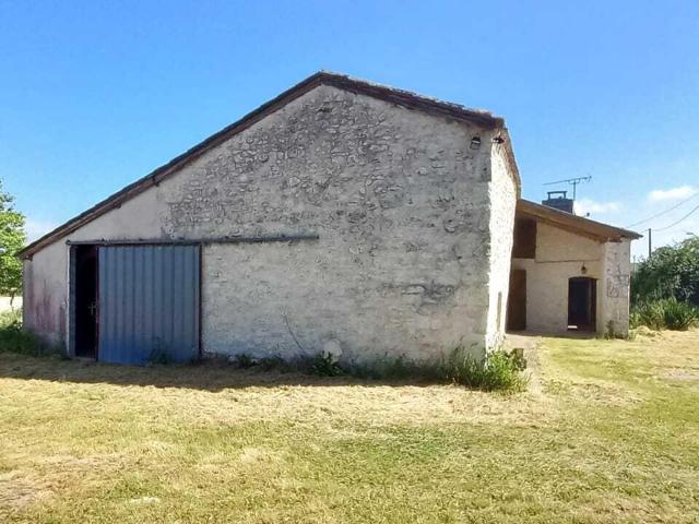 Charmante petite maison Quercynoise en pleine nature à 5 min. 80m² Montaigu de Quercy
