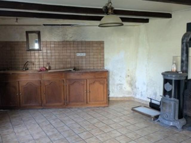 Charmante propriété comprenant deux maisons traditionnelles à rénover, 95 850,00 €