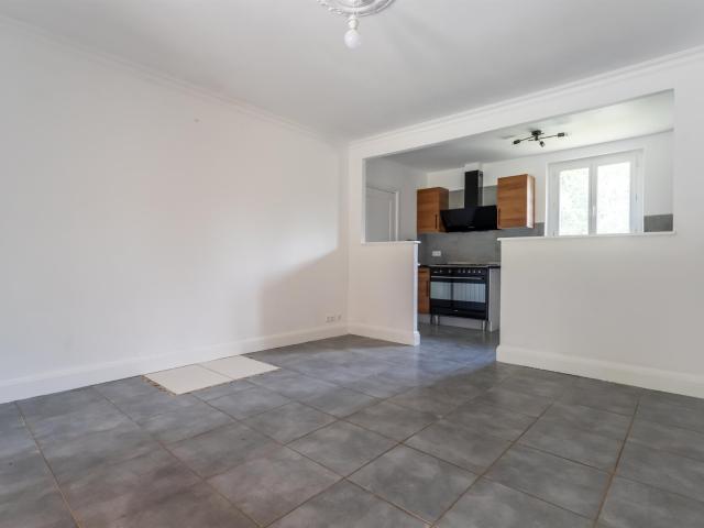 Charmante propriété de plain pied et potentiel locatif parfa. 110m² Amarens