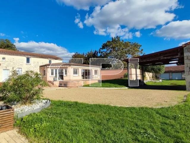 Charmante propriété de 157 m² à Ranton