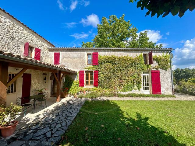 Charmante propriété en pierre 170m² Bellefond