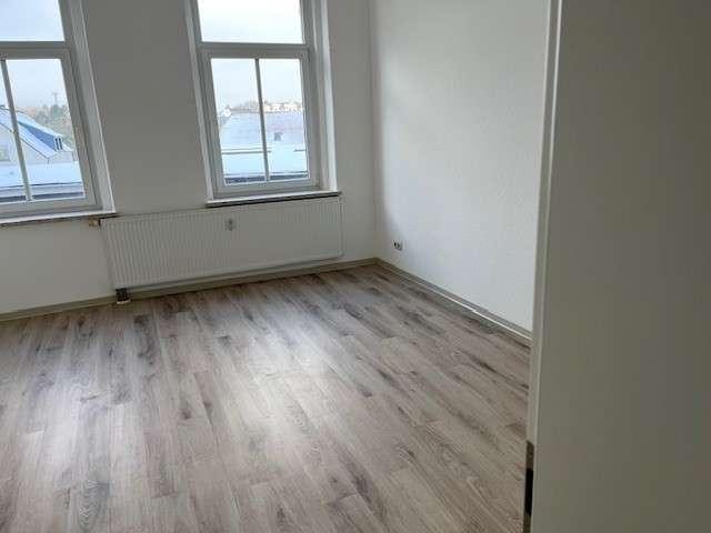 Charmante, renovierte 4 Zi. EG Maisonettewohnung als Renditeobjekt