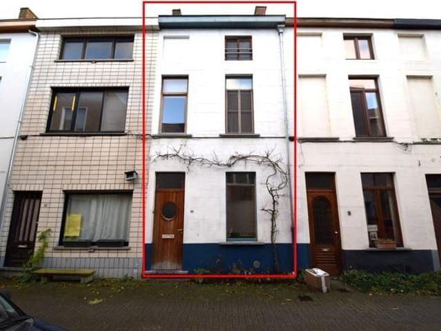 Charmante rijwoning met 2 slaapkamers