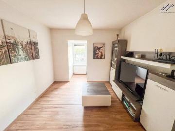 charmante, ruhige Wohnung in Laxenburg bei Wien mit Autoabstellplatz