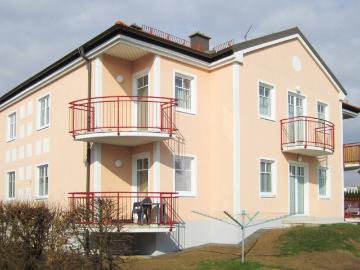 Charmante Wohnhausanlage im Bezirk Gmünd