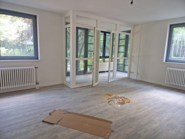 Charmante Wohnung für Paare in zentraler Lage der Landsberger Allee!