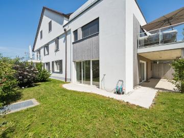 Charmante Wohnung im Erdgeschoss, mit Terrasse und Garten in der Nähe des Gartens