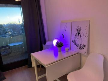 Charmante Wohnung in Düsseldorf mit Balkon, Dusseldorf Amsterdam Apartments for Rent